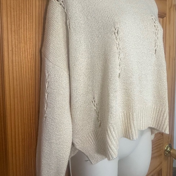 The Native One Boutique Boxy Crop Cream textured casual  Knit Sweater –  small - Picture 5 of 6